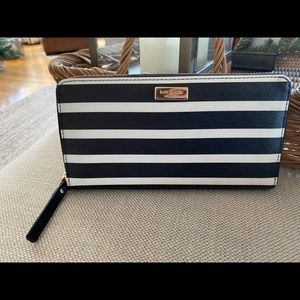 Kate Spade stripped wallet
